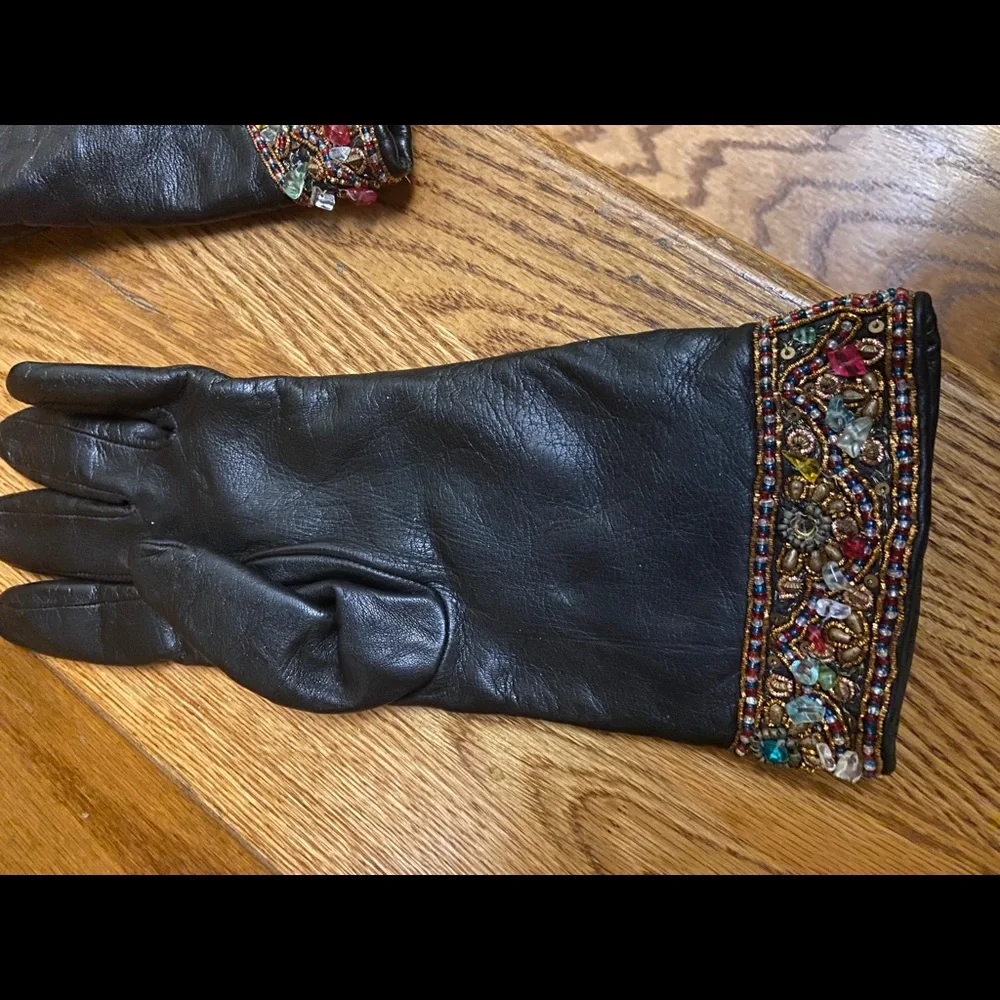 Vintage Embellished Black Leather Women's Gloves